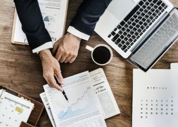 Czy forum biznesowe to dobre miejsce do czerpania wiedzy o biznesie i finansach?