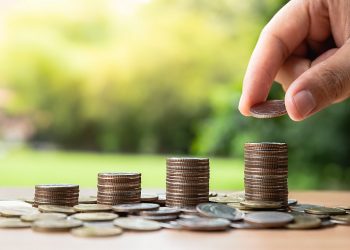 Inwestowanie małych kwot – czy warto?
