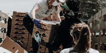 Wysyłka paczek z e-commerce – jak najlepiej zabezpieczyć towary?