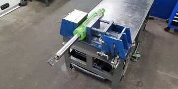 Regeneracja siłowników hydraulicznych – jak zadbać o najważniejsze elementy w maszynach budowlanych?