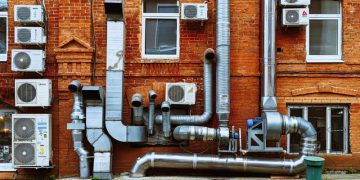 Skuteczna wentylacja do nowoczesnego biura