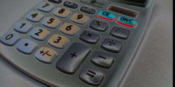 Biuro Informacji Kredytowej (BIK) - czym jest? Definicja pojęcia