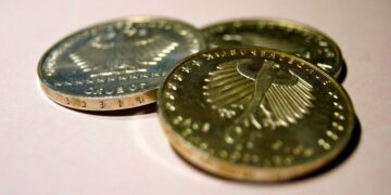 Deflacja - czym jest i na czym polega?