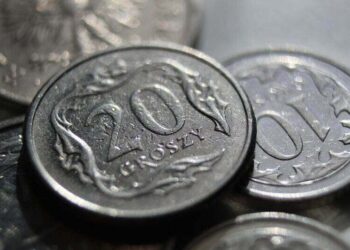 Marża kredytowa - czym jest i od czego zależy?