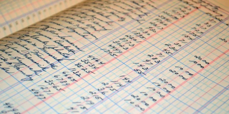 Księgowość w firmie - samodzielnie, księgowy czy zewnętrzne biuro?