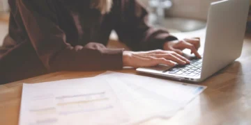 Szybkie pożyczki pozabankowe – elastyczne rozwiązanie na niespodziewane wydatki