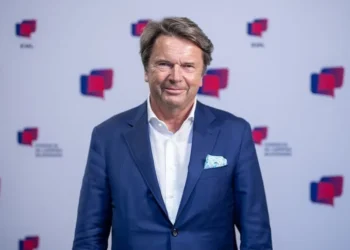 Zbigniew Jakubas, fot. Aleksander Żebrowski – Fundacja na rzecz Polskiej Młodzieży im. Ludwika Rajchmana, Wikimedia Commons